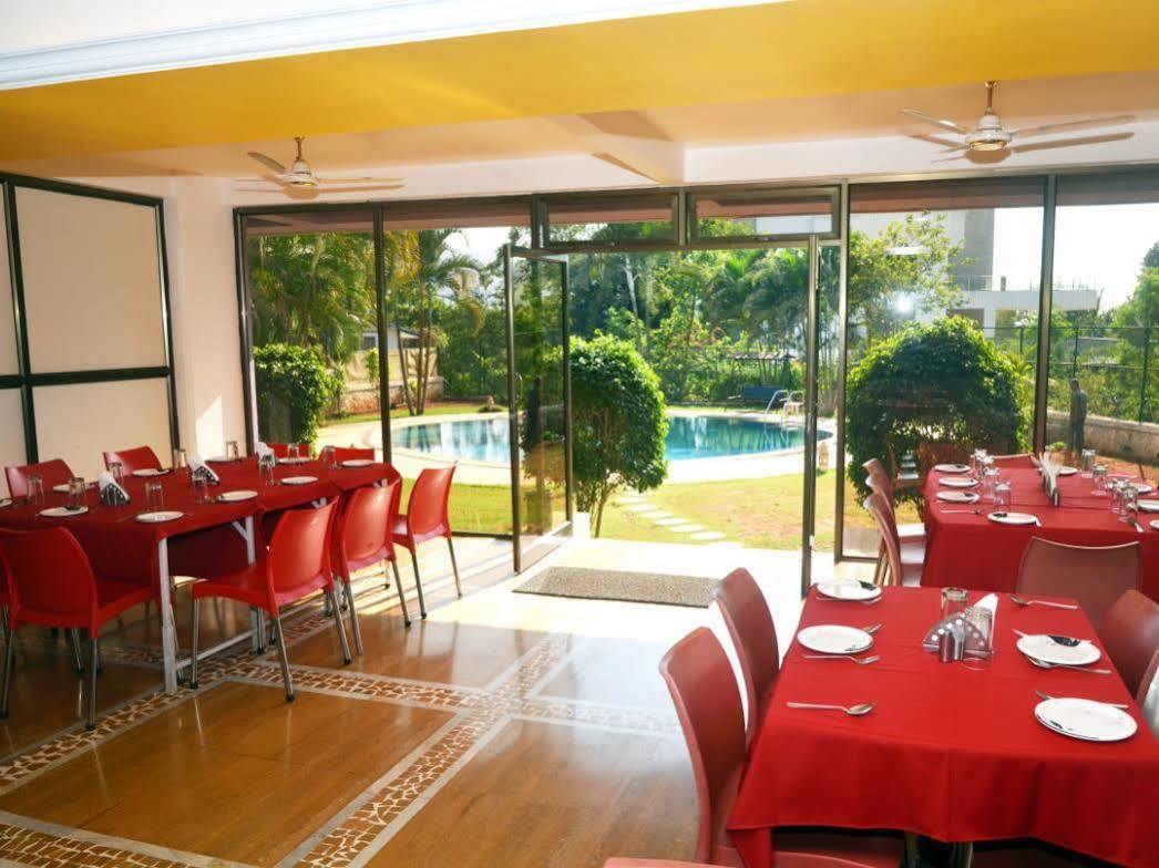 Hotel Sapphire Lonavla Zewnętrze zdjęcie